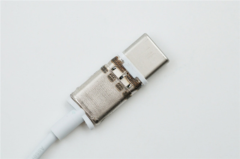 USB-C head-to-head teardown